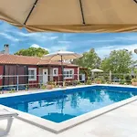 Tatil Evi Cozy In Novigrad With Wifi *