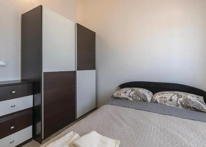 Cozy In Novigrad With Wifi Vakantiehuis Novigrad Istria